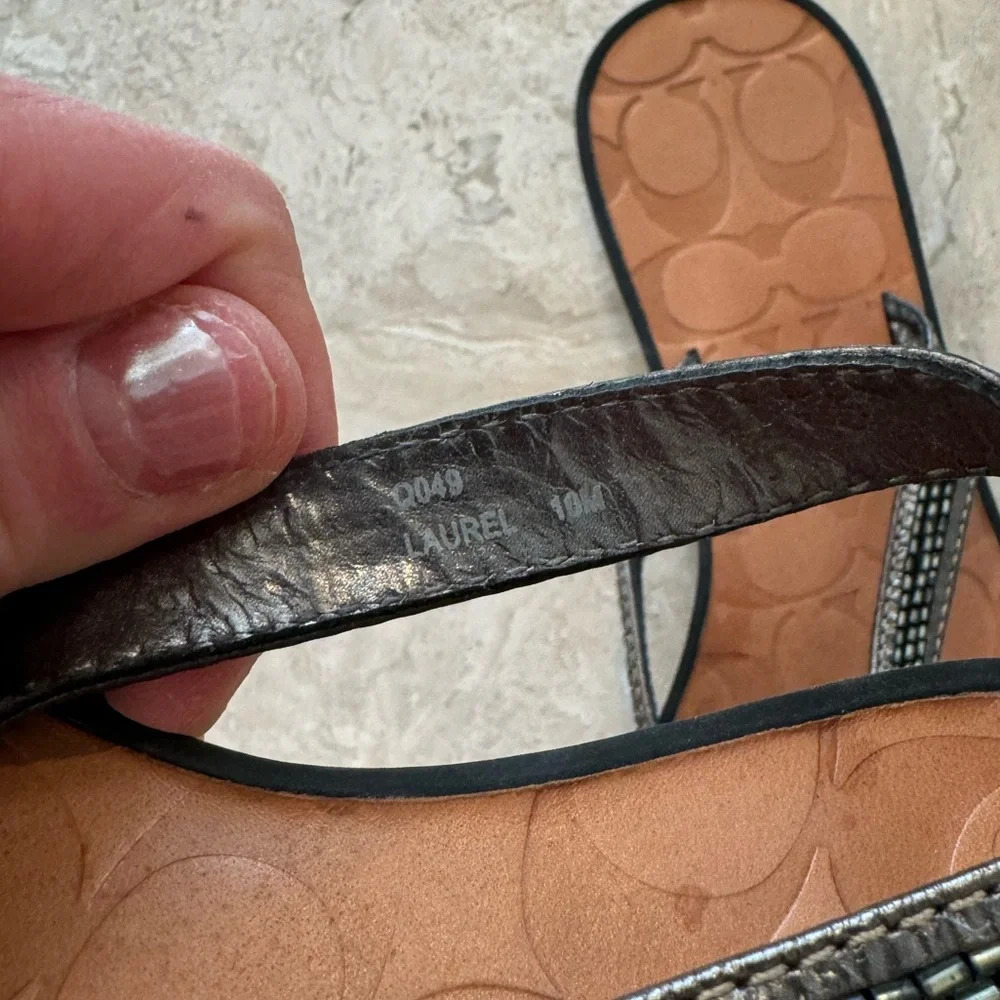 Coach Leather Thong Sandals Sz 10 - Picture 4 of 4